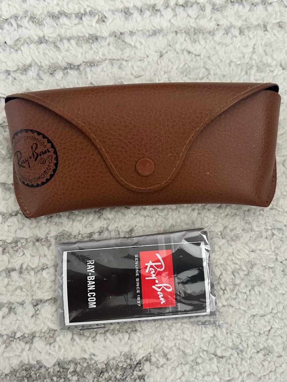 Ray-Ban Sunglasses Case Brown with brand new cloth